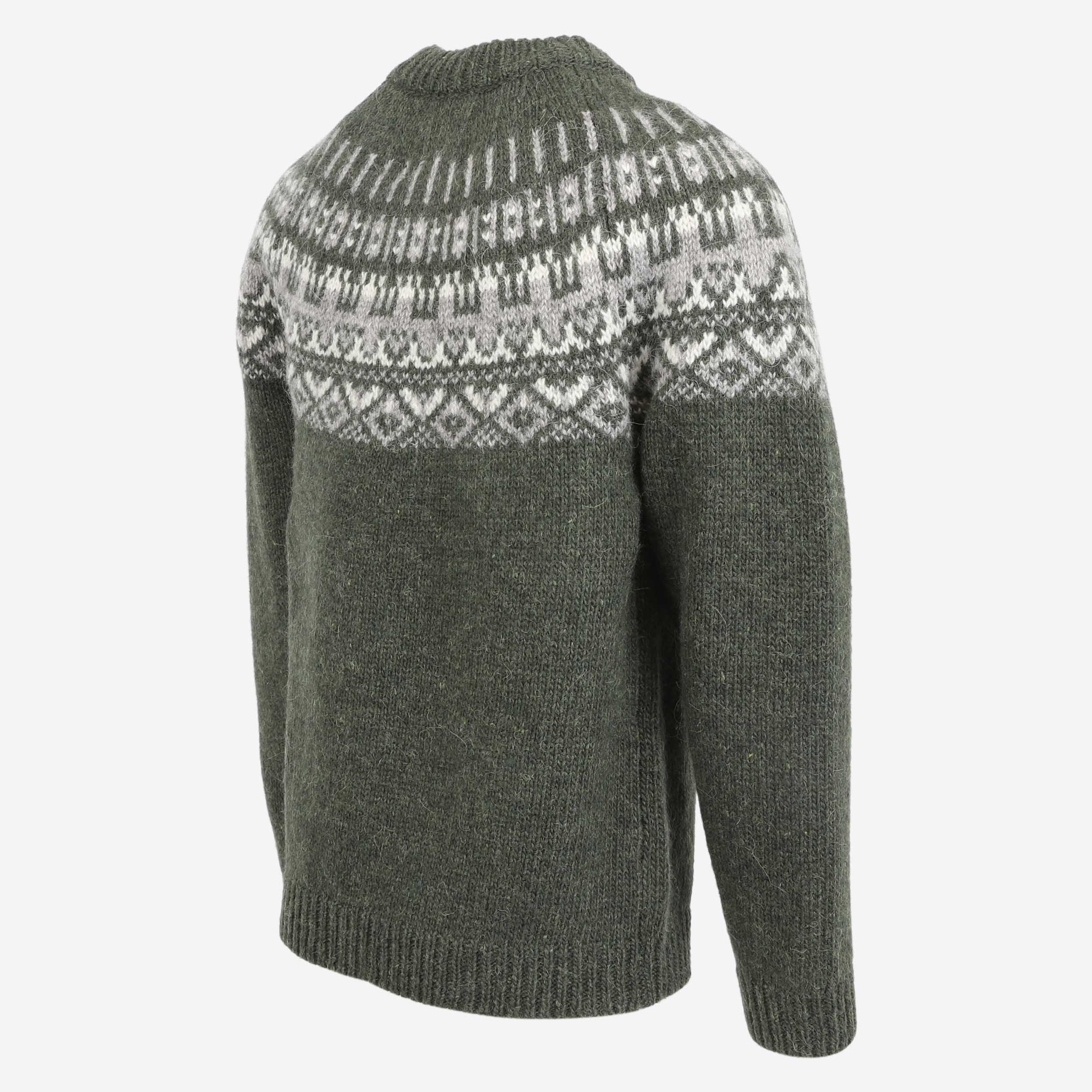 elis-lopapeysa-icelandic-wool-sweater-traditional-pattern_20.jpeg